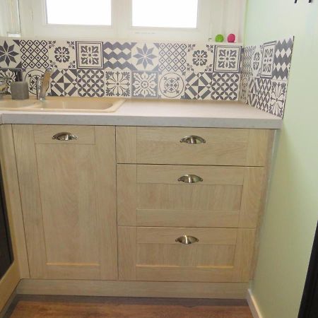 Chez Stella 1 Chambre Et 1 Coin Lits كرييل-سور-مير المظهر الخارجي الصورة